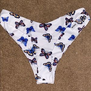 brand new shein butterly bikini bottoms
